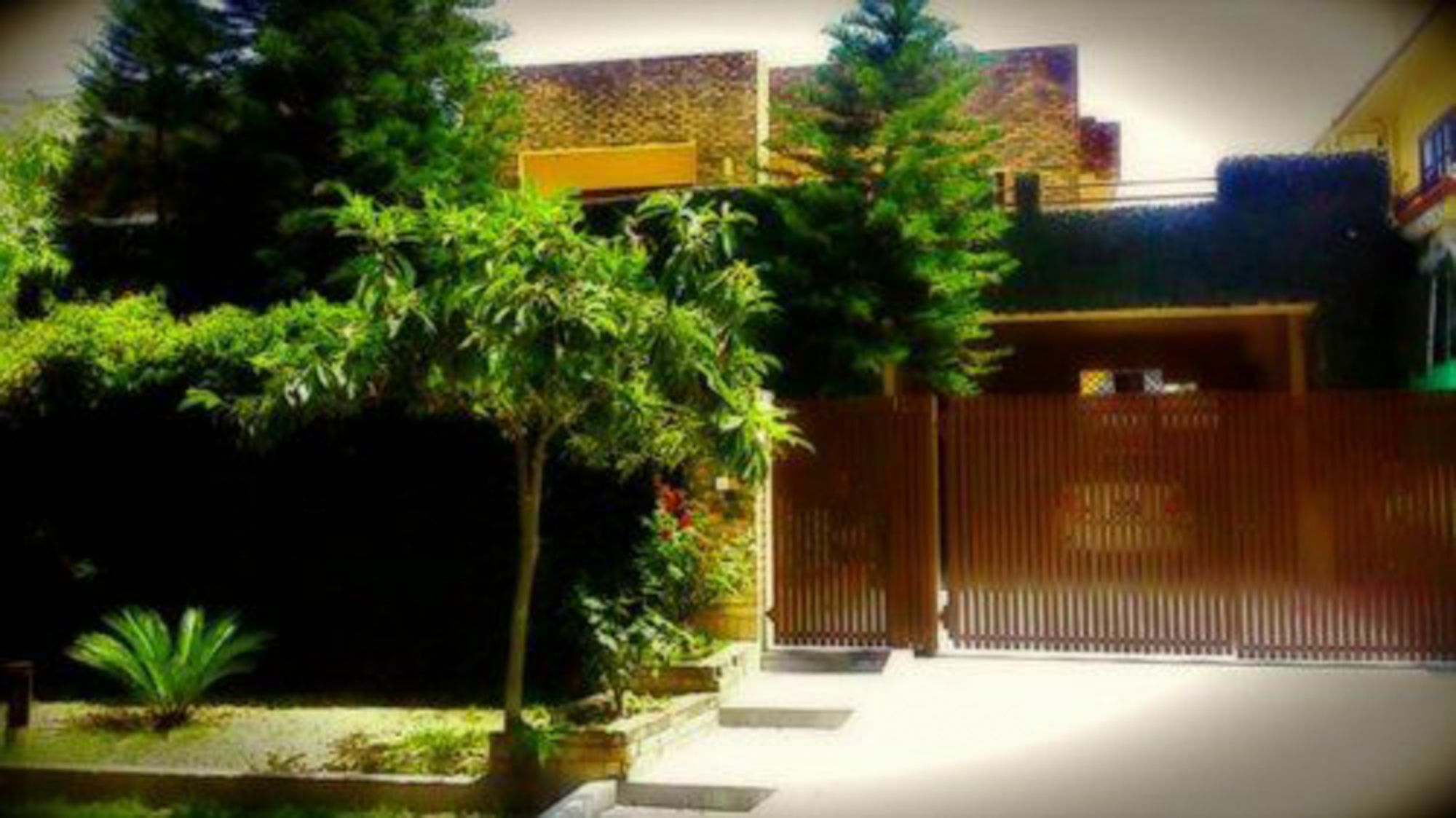 Delano Guest House 이슬라마바드 외부 사진